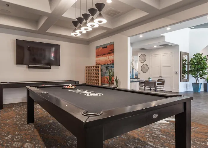 Apartament Boulevard 2br By Stadium Pool Parking Gym 07