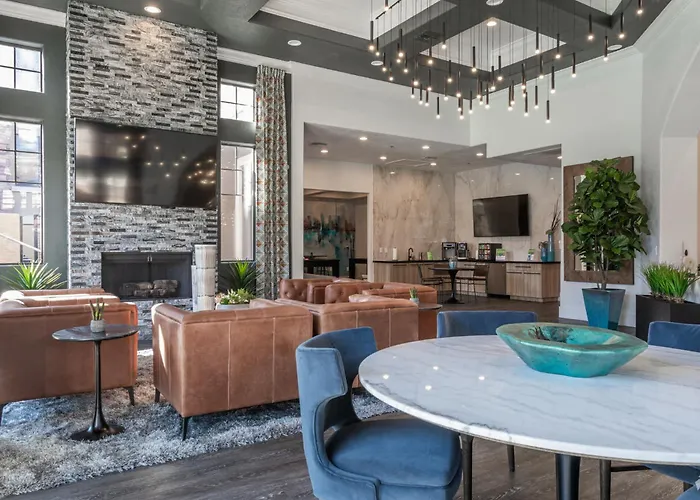 Boulevard 2br By Stadium Pool Parking Gym 07