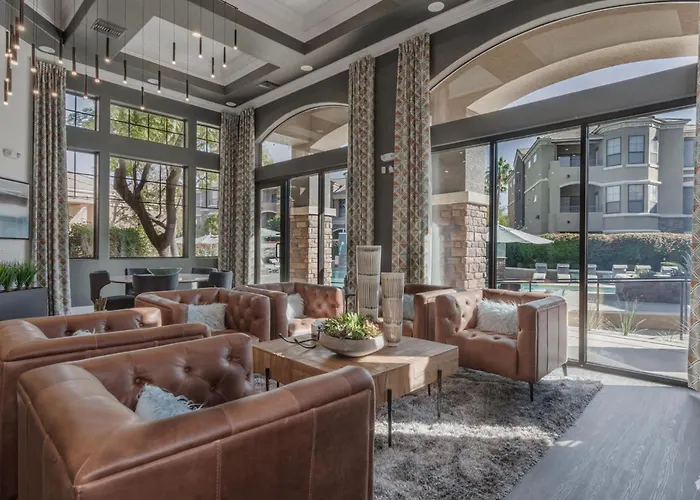 Boulevard 2br By Stadium Pool Parking Gym 07